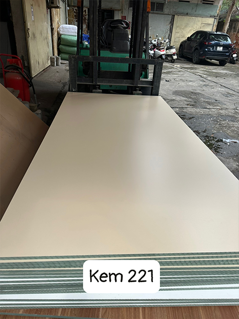 Mã 221 kem